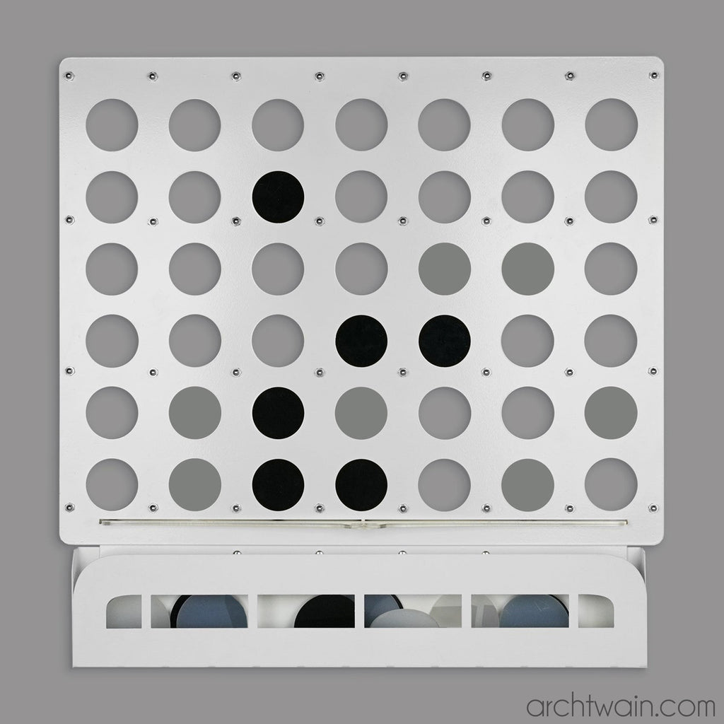 Beyaz Connect Four duvar oyunu, yakın görünüm