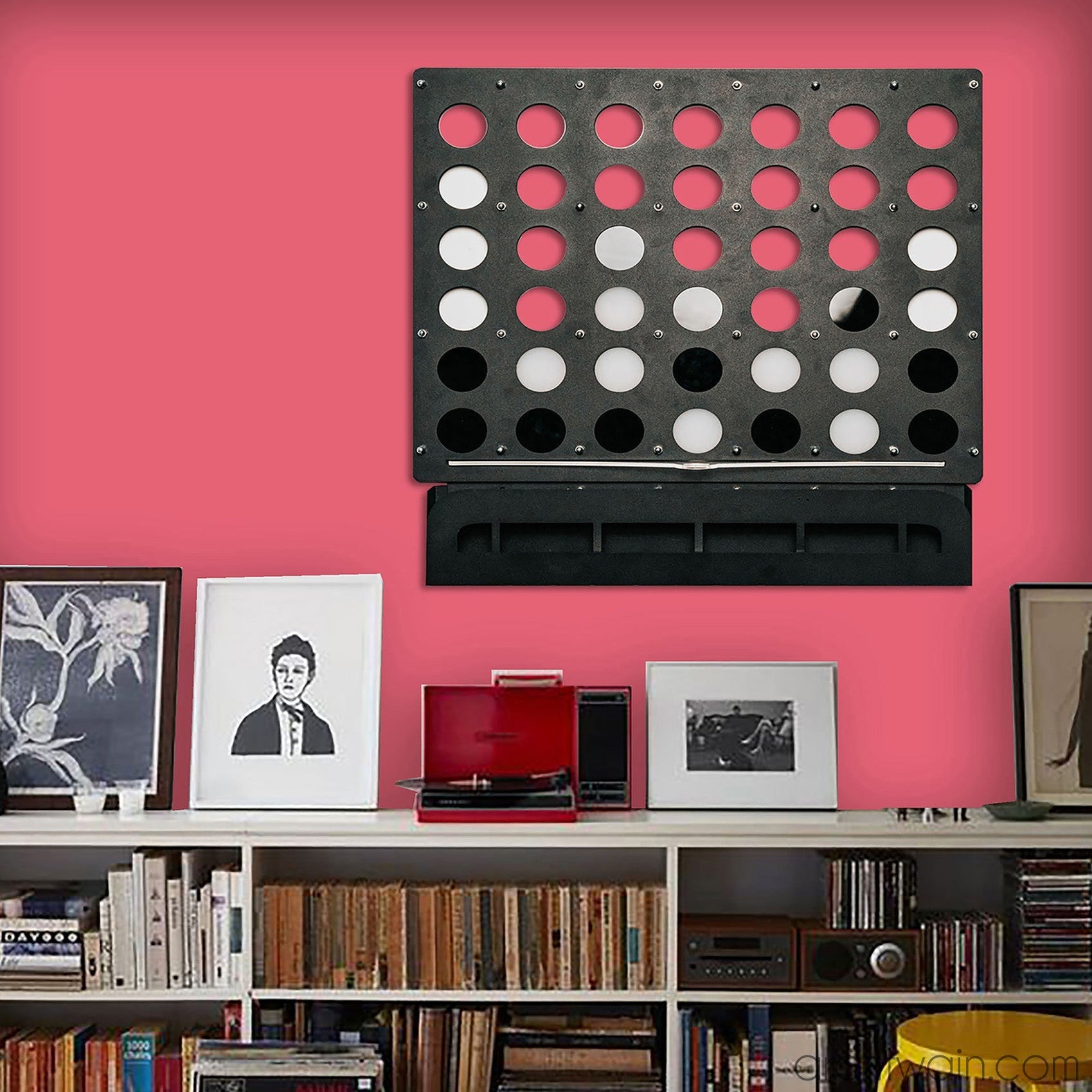 Connect Four duvar oyunu, mekânda görünüm