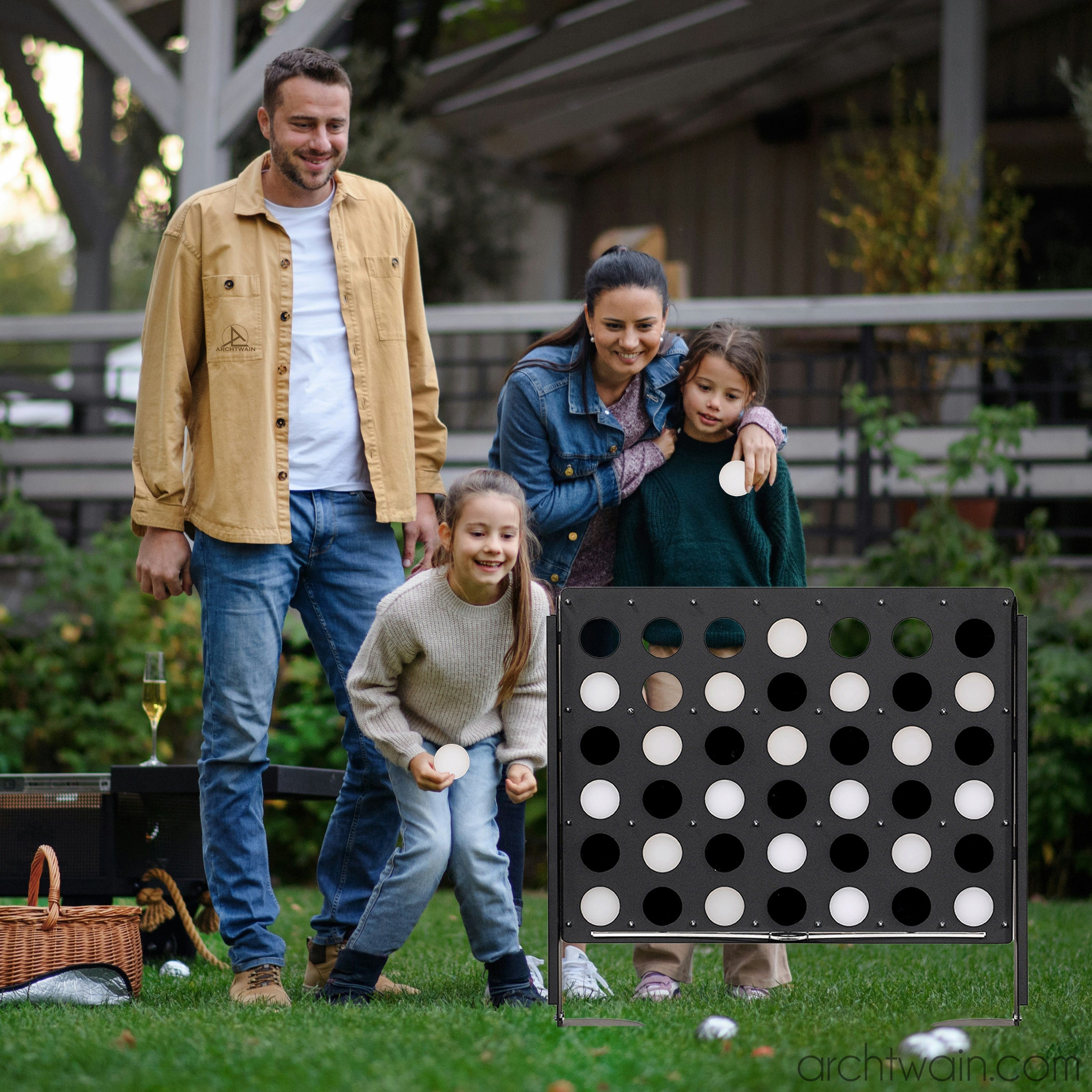 Taşınabilir Connect Four oyunu, üstten görünüm