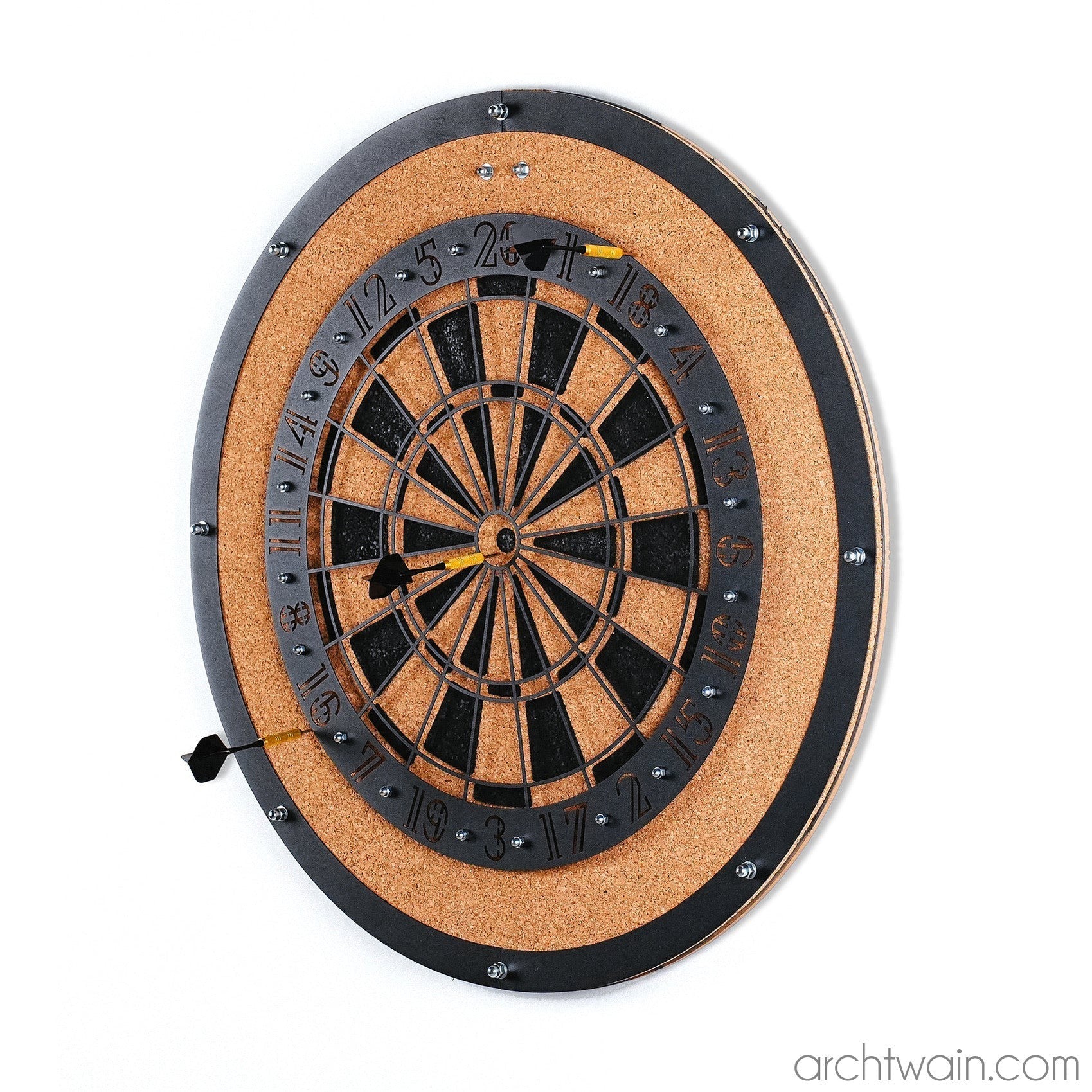 Mega dart tahtası, yakın görünüm