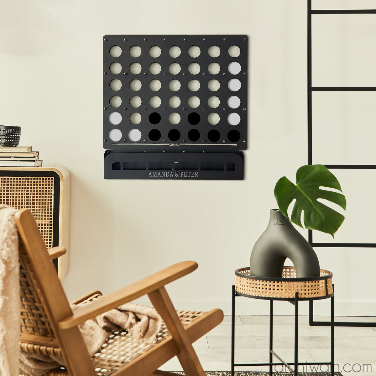 Kişiye özel Connect Four duvar oyunu, tam görünüm